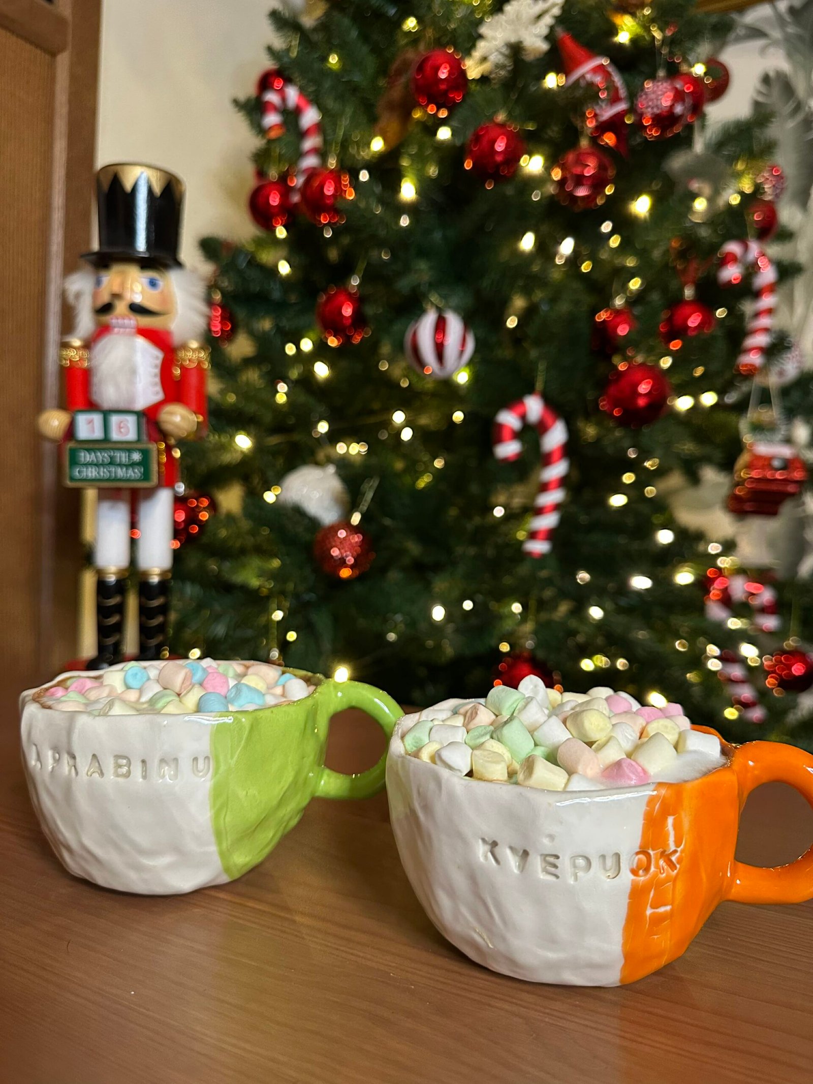 Keraminių puodelių rinkinys „Kvėpuok" & "Apkabinu“